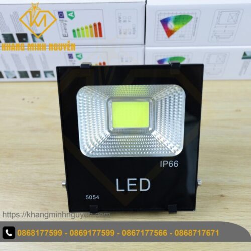 z4196714371909_c81e436d4b823e2df60ad00d99bf375f-scaled-1.jpg Đèn pha LED chống nước IP66 dùng chip COB 5054 siêu sáng, 20W|30W|50W|100W hiệu suất cao trên 90% dùng cho bảng hiệu